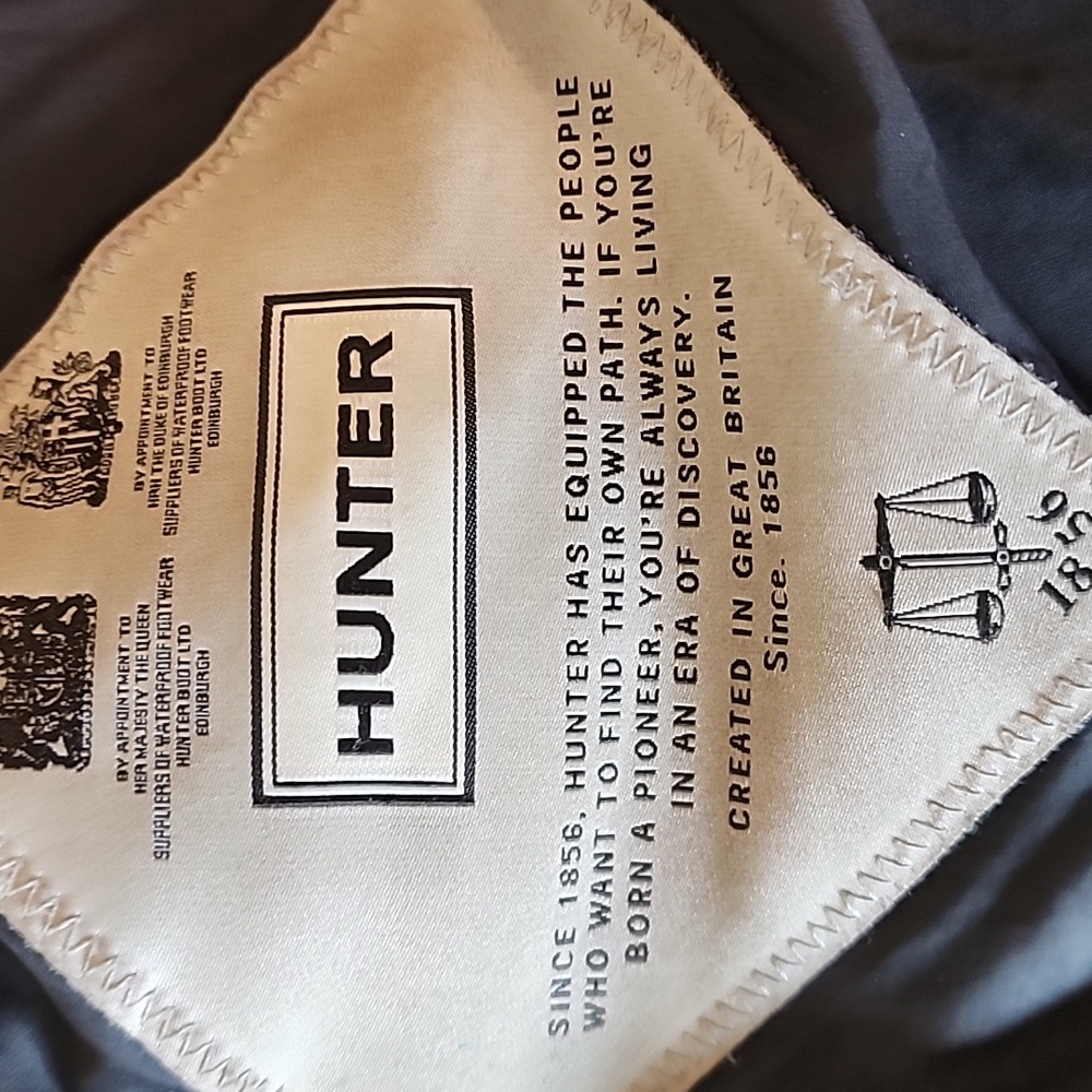 Hunter Colorful Patterned Puffer Jacket - image 7